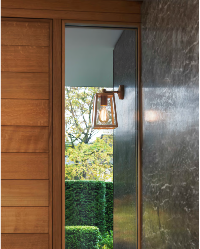 Calvi Wall 215 - Astro