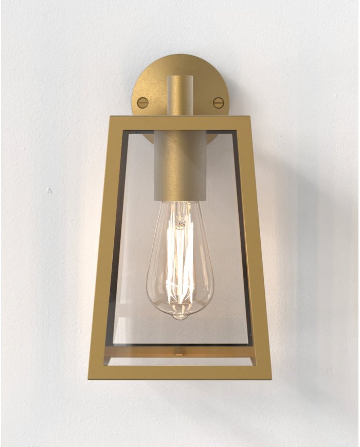 Calvi Wall 215 - Astro