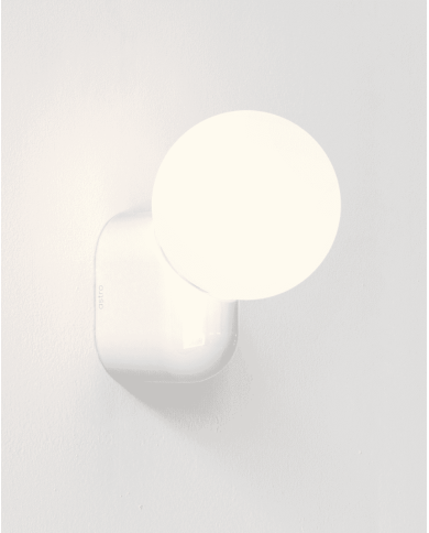 Lyra Single - Astro Lighting