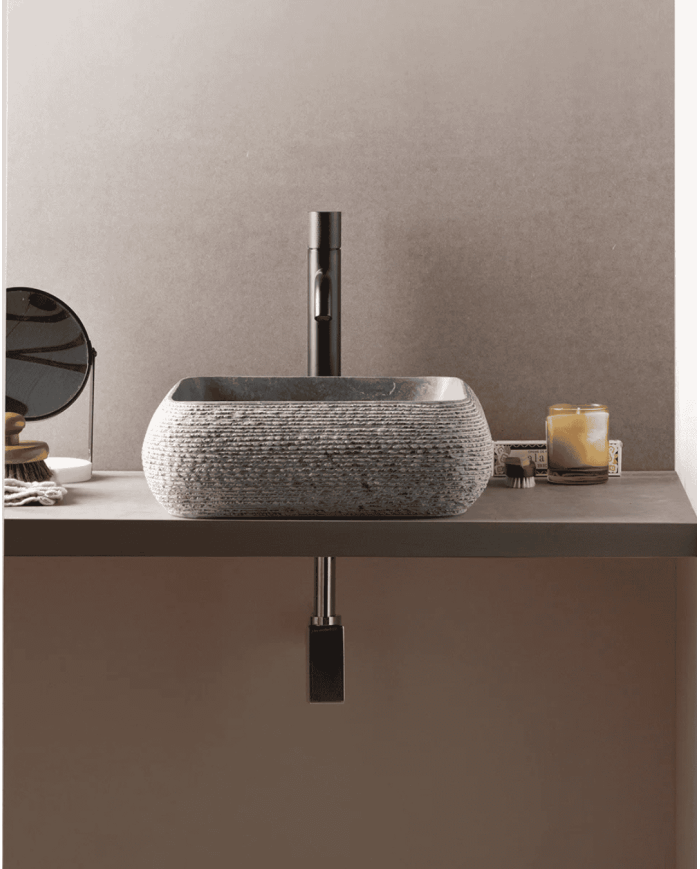 Vasque Domed 40 Black - Bathco