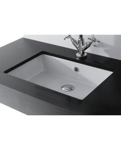 Lavabo sous plan rectangulaire blanc en céramique Bleu Provence, robinetterie rétro chromée.