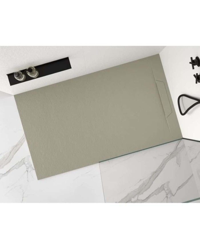 Receveur de douche plat Caliza Doccia Group en teinte vert clair, design épuré et élégant.