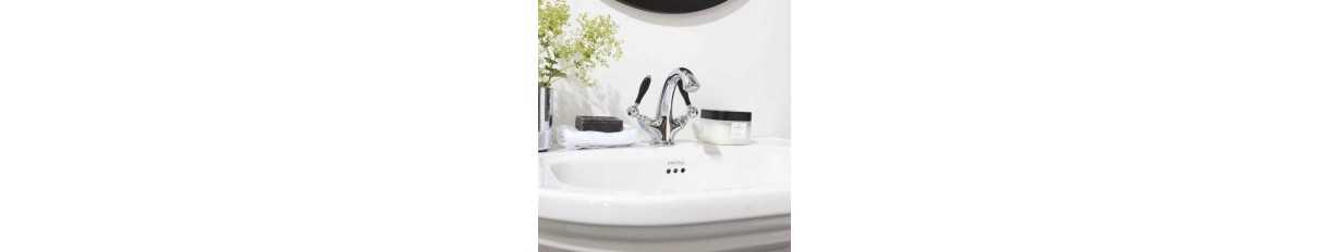Robinets lavabo rétro
